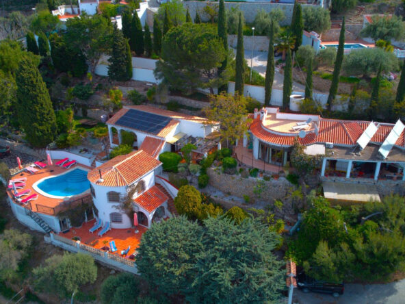 Villa Helen 01
